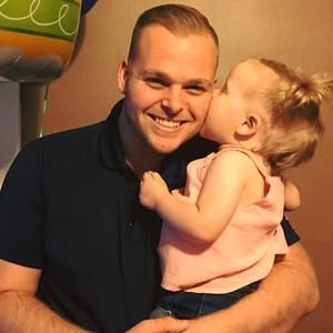 Meet your Posher, Adam